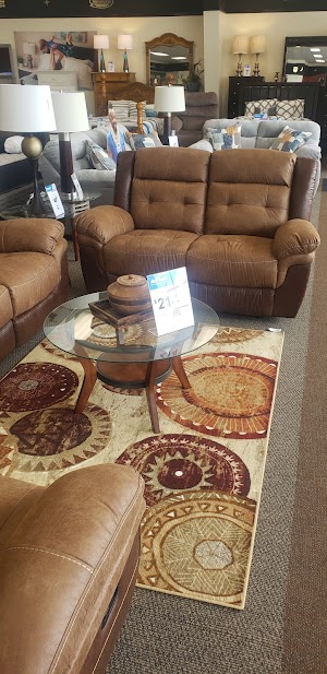 Aaron's - Photo 3