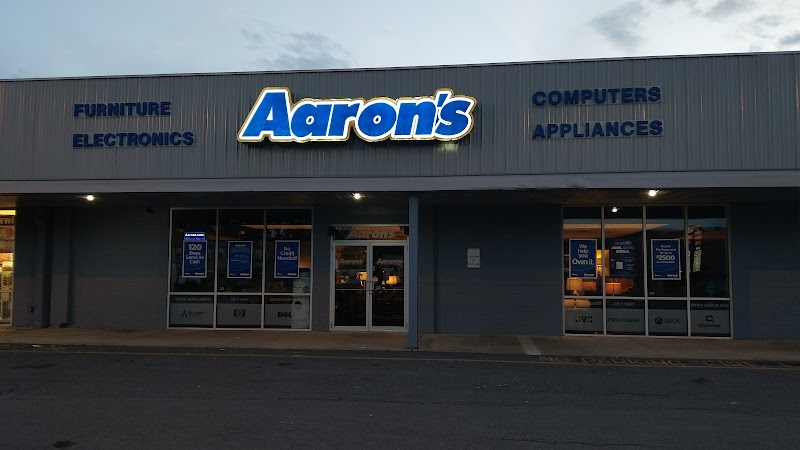 Aaron's - Photo 1