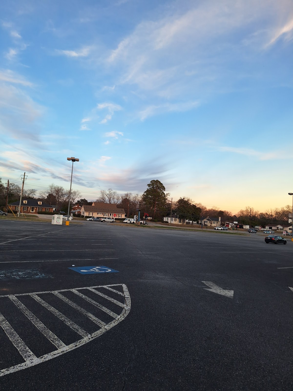 Aaron's - Photo 5