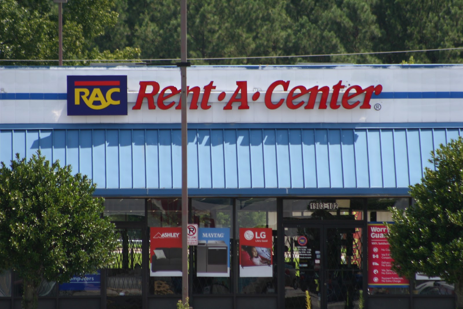 Rent-A-Center - Photo 5