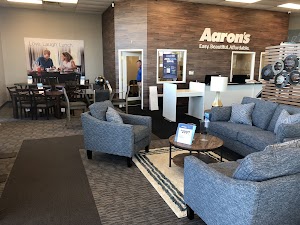 Aaron's - Photo 5