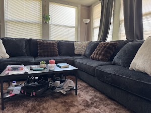 Aaron's - Photo 6