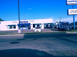 Aaron's - Photo 5