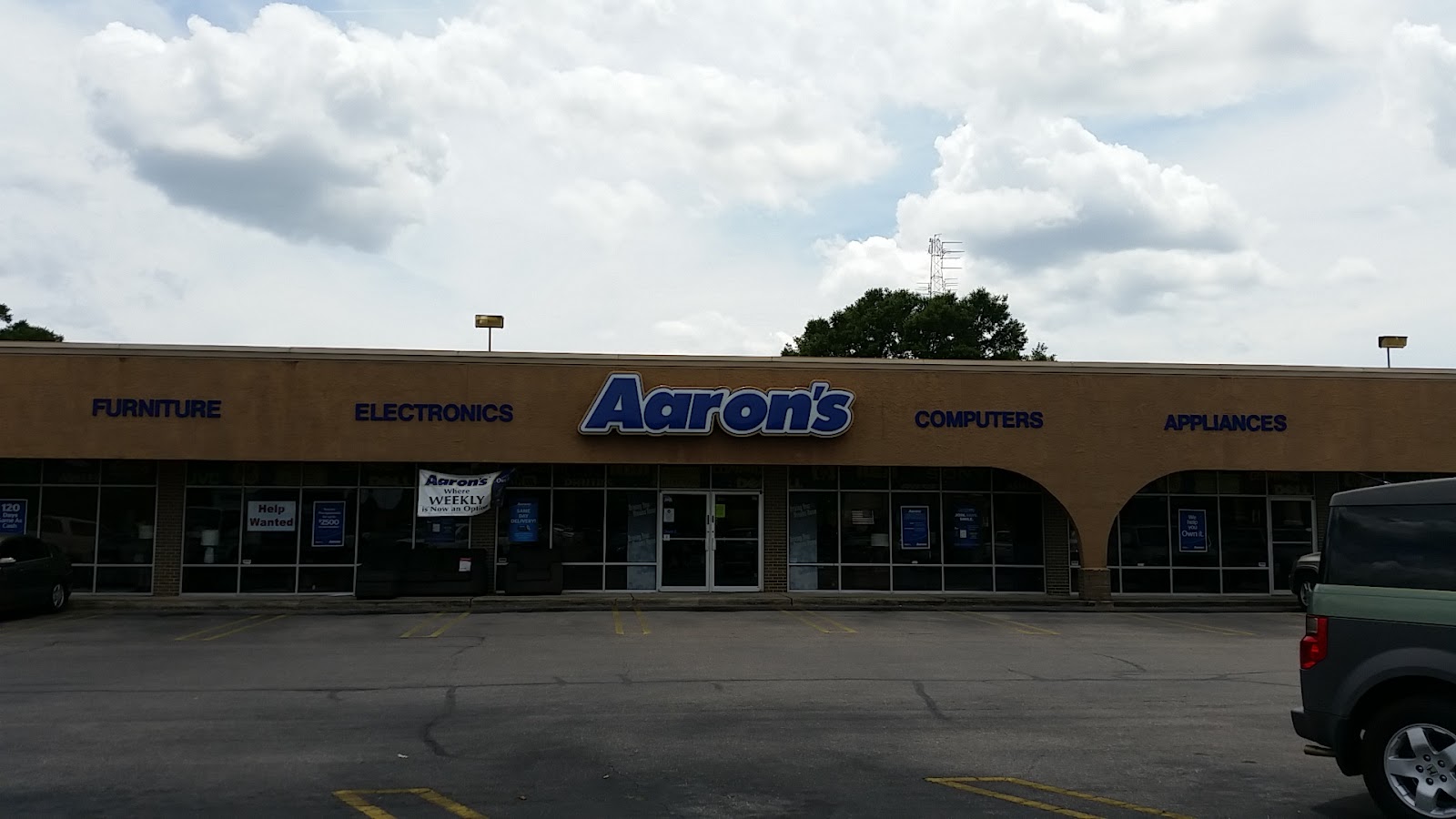 Aaron's - Photo 1