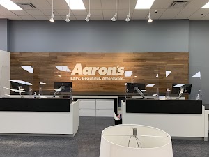 Aaron's - Photo 4
