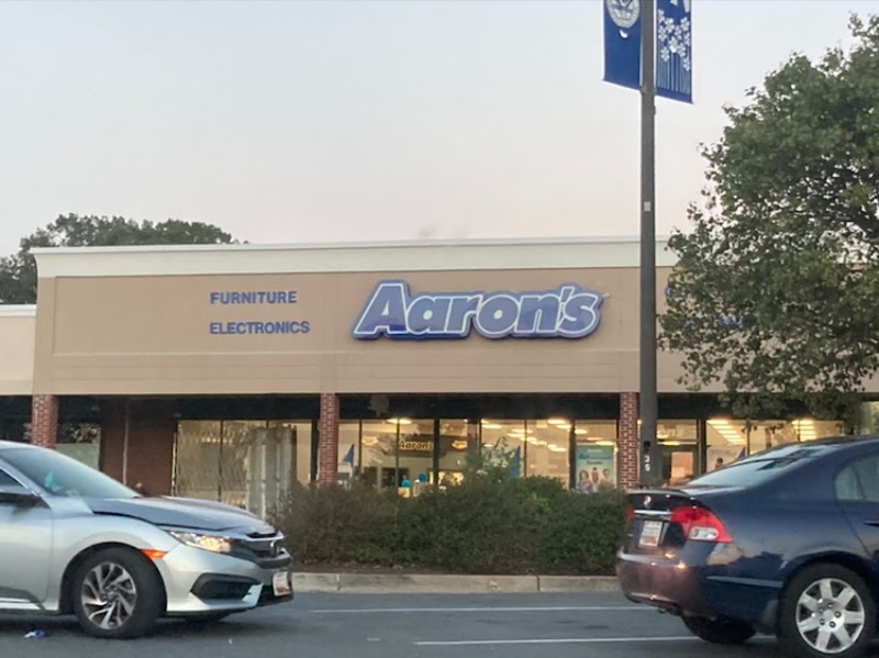 Aaron's - Photo 1