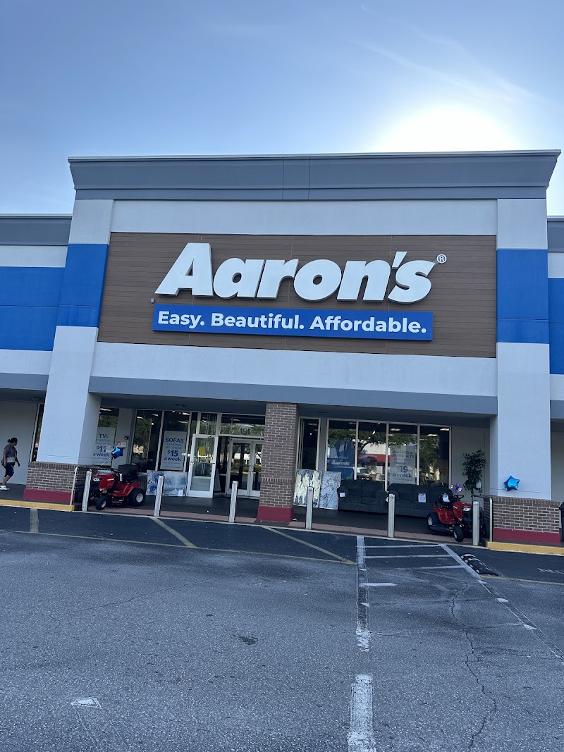Aaron's - Photo 1