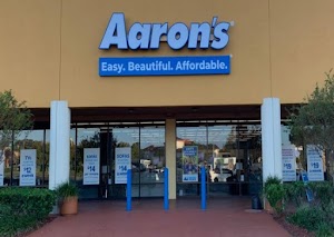 Aaron's - Photo 5