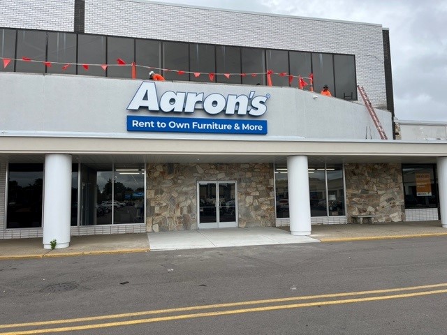 Aaron's - Photo 1