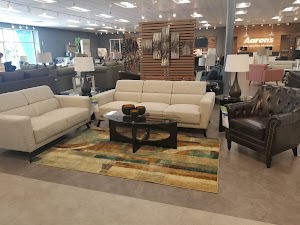 Aaron's - Photo 5