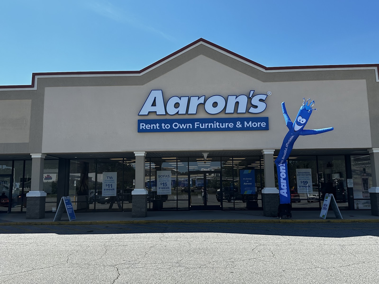 Aaron's - Photo 1