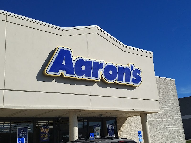 Aaron's - Photo 1