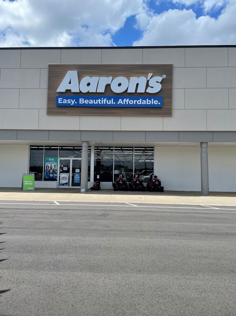 Aaron's - Photo 1