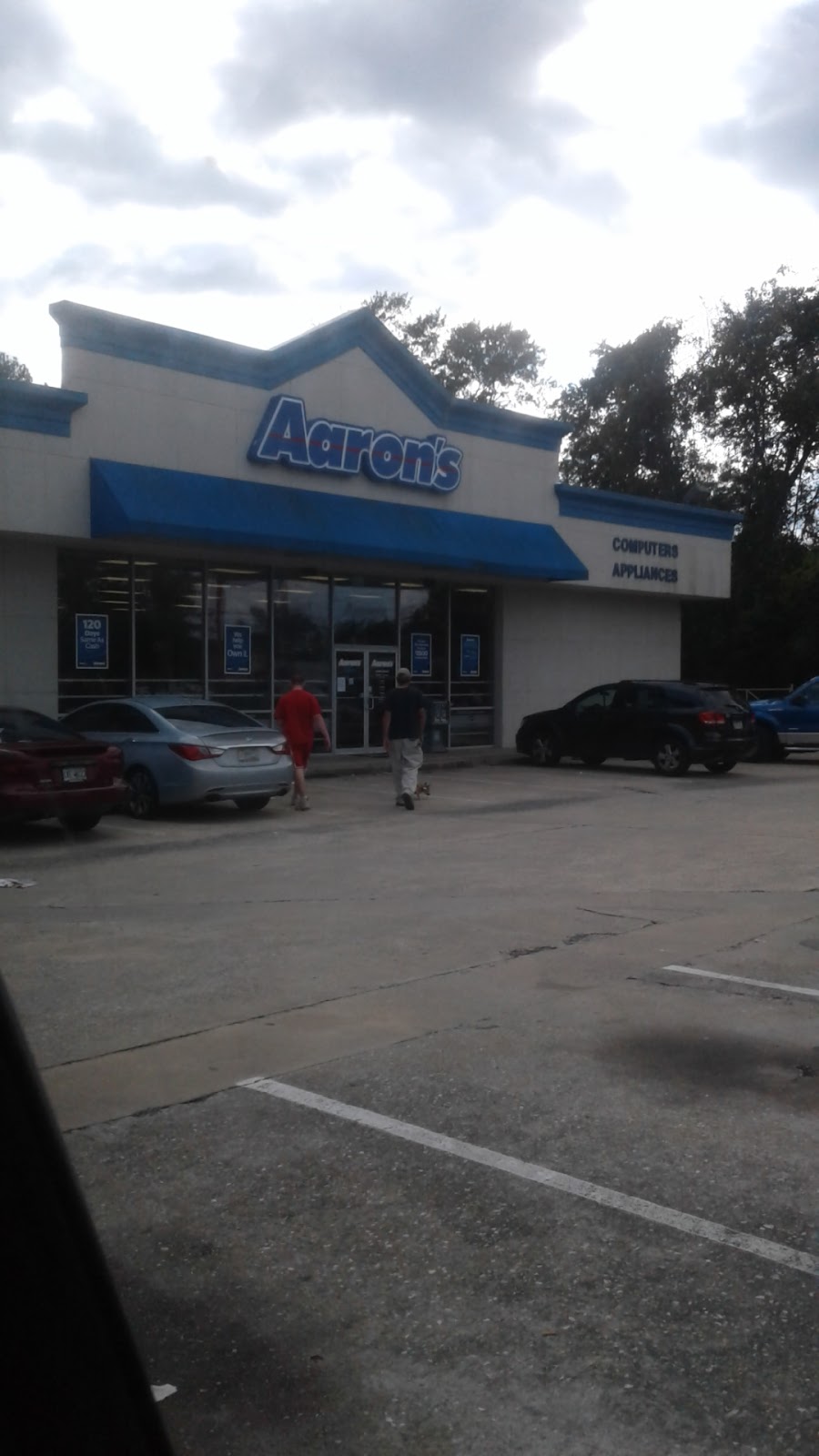 Aaron's - Photo 1