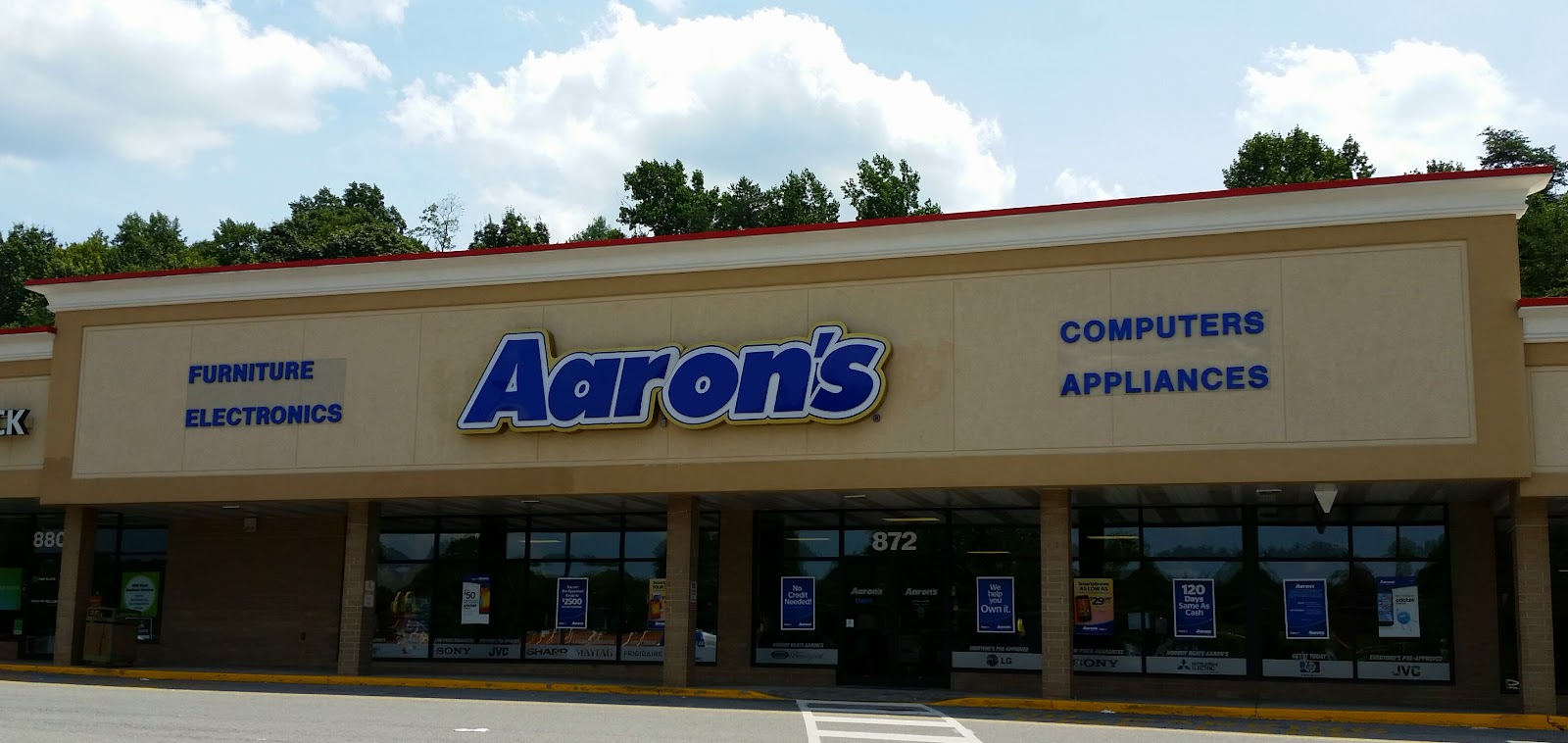 Aaron's - Photo 1