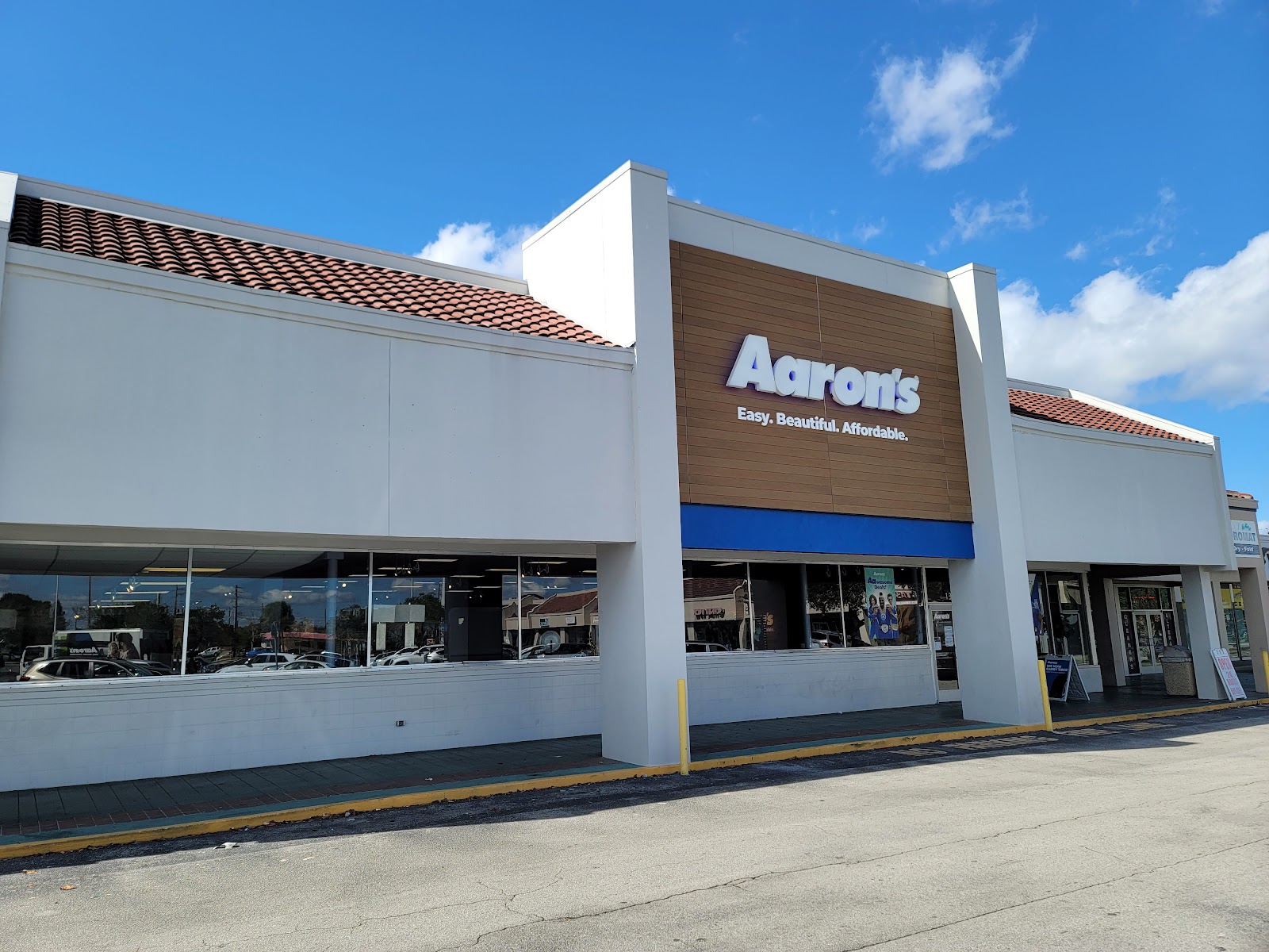 Aaron's - Photo 1