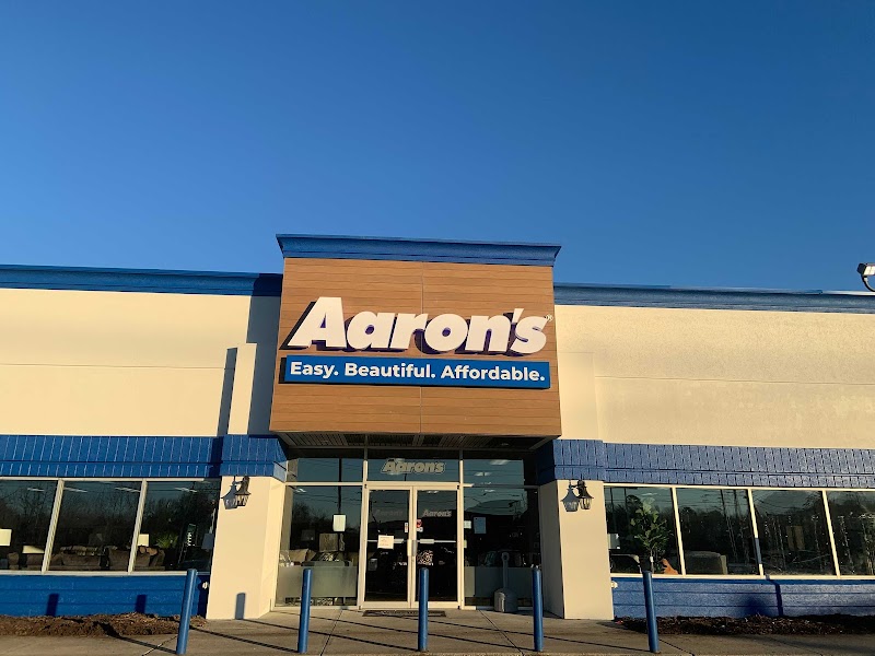 Aaron's - Photo 1