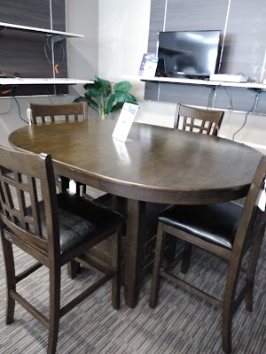 Aaron's - Photo 5