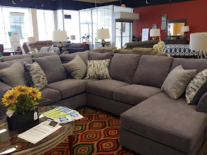 Aaron's - Photo 4