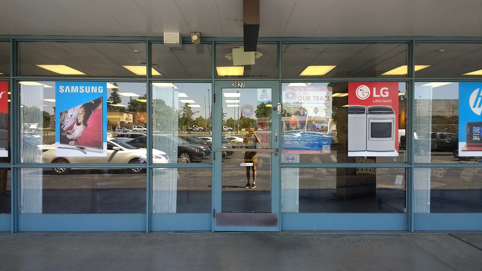 Rent-A-Center - Photo 1