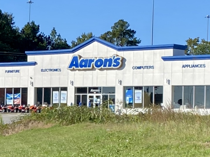Aaron's - Photo 1