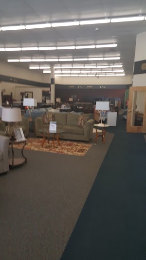 Aaron's - Photo 6