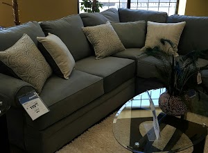 Aaron's - Photo 5