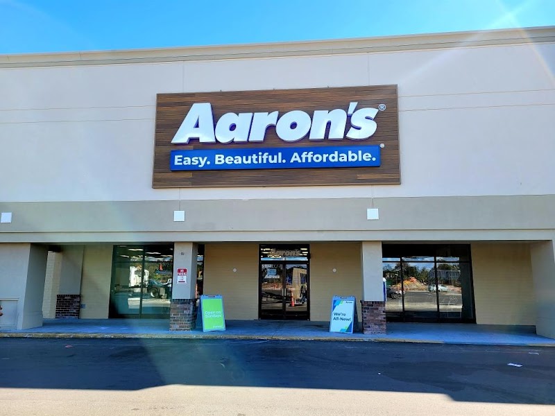 Aaron's - Photo 1