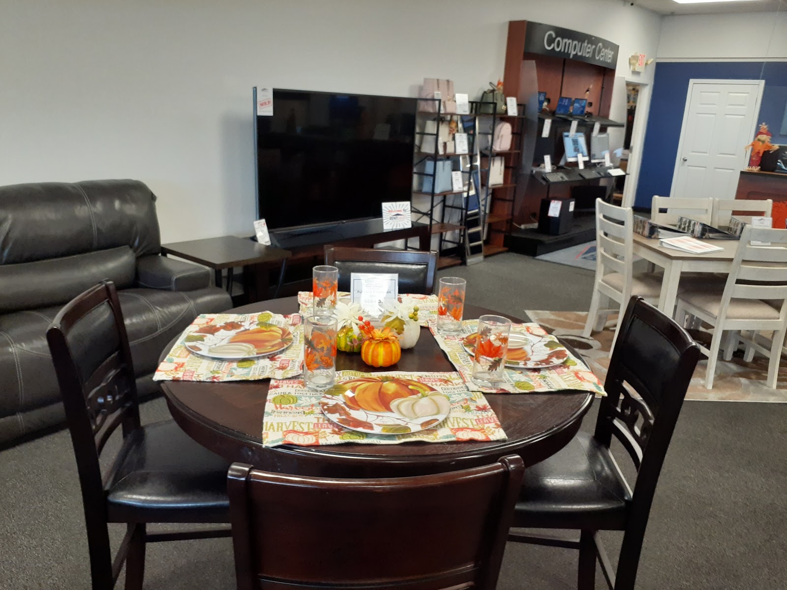 RentMart - Photo 5