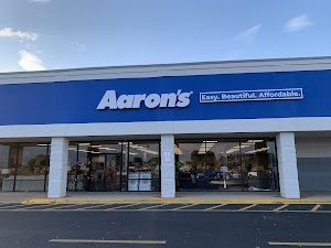 Aaron's - Photo 5