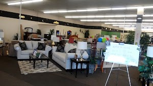 Aaron's - Photo 3
