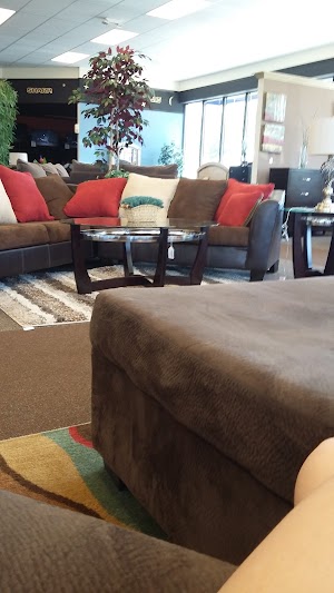 Aaron's - Photo 6