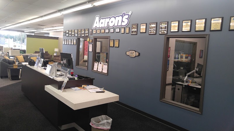Aaron's - Photo 1