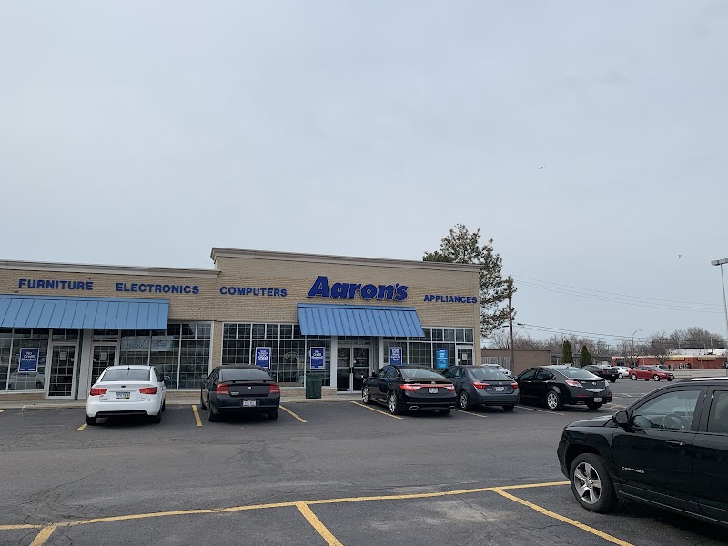 Aaron's - Photo 1