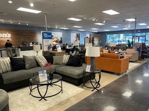Aaron's - Photo 5