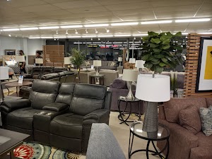 Aaron's - Photo 4