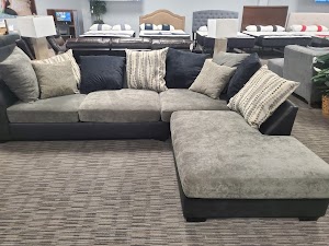Aaron's - Photo 6
