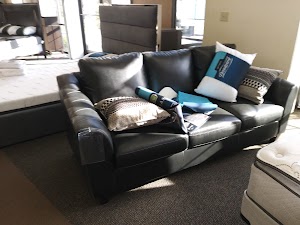 Aaron's - Photo 4