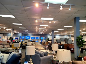 Aaron's - Photo 4