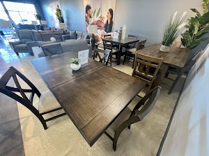 Aaron's - Photo 6