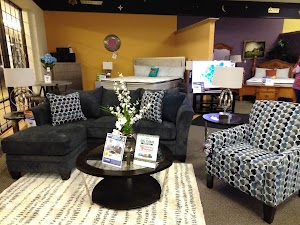 Aaron's - Photo 3