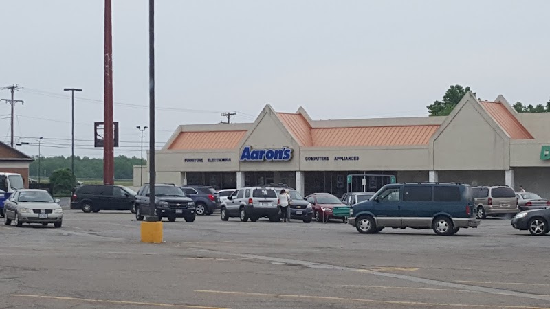 Aaron's - Photo 1