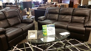Aaron's - Photo 4