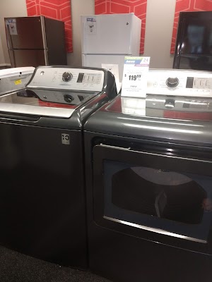 Aaron's - Photo 5