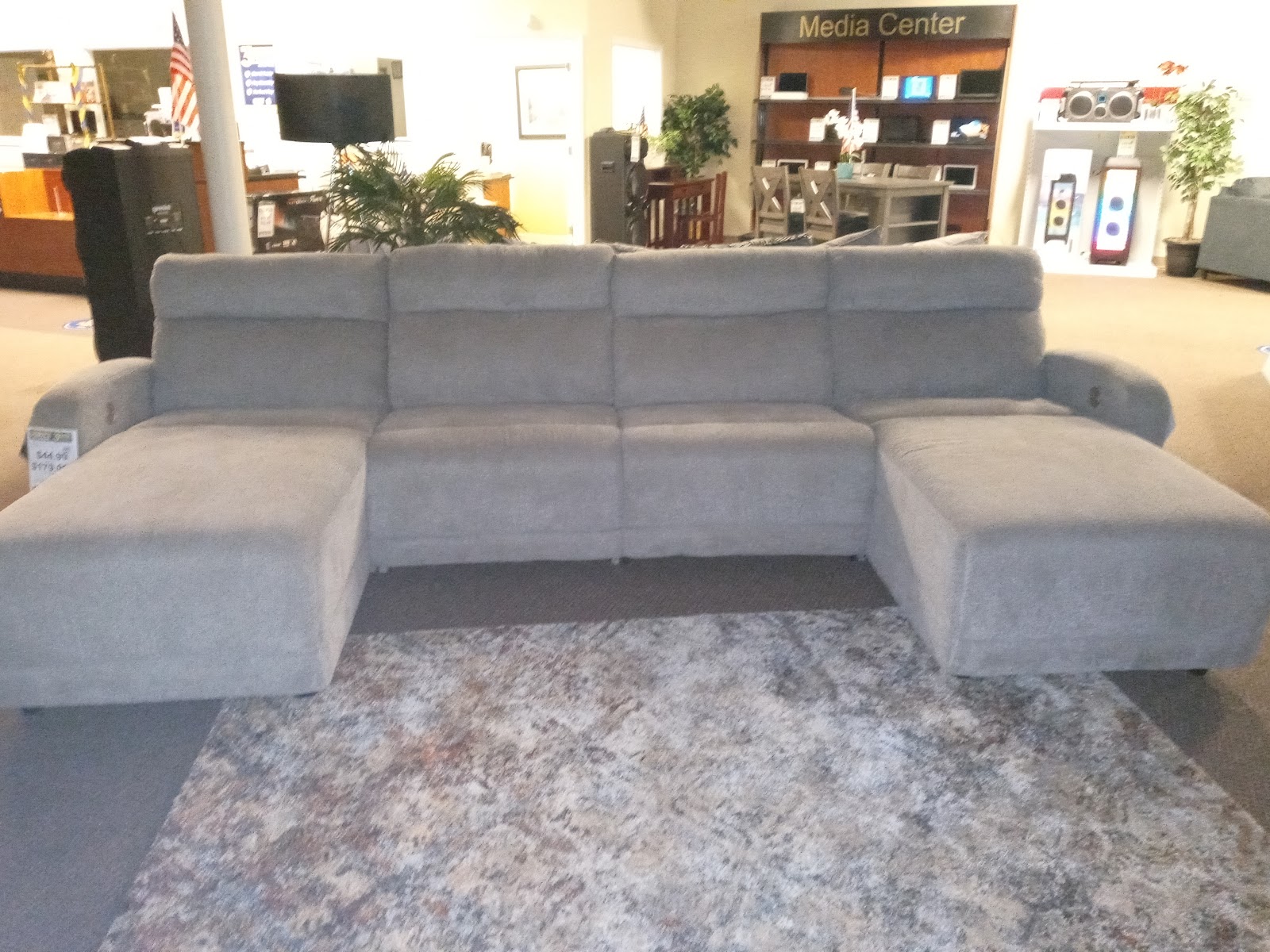 Buddy's Home Furnishings - Photo 5