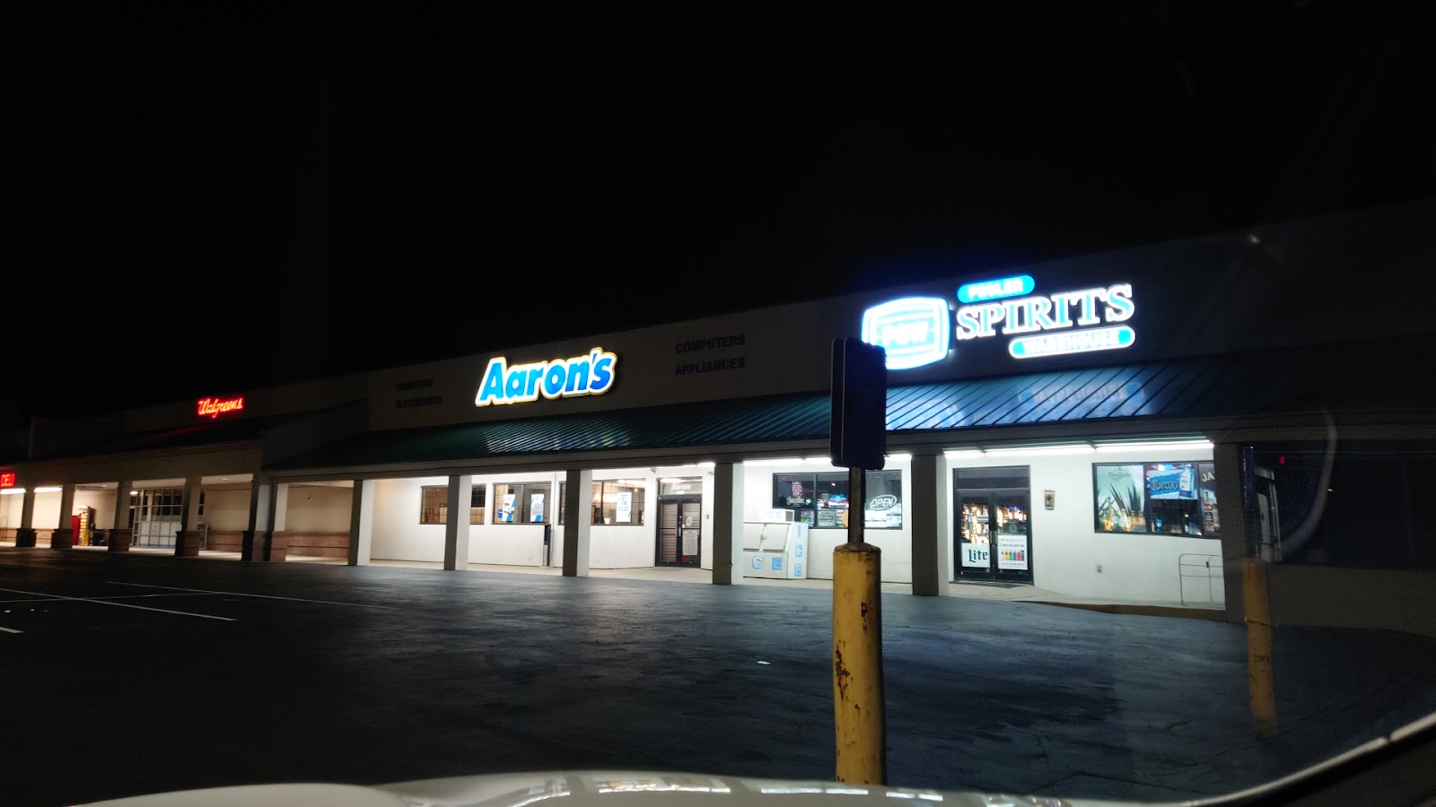 Aaron's - Photo 1