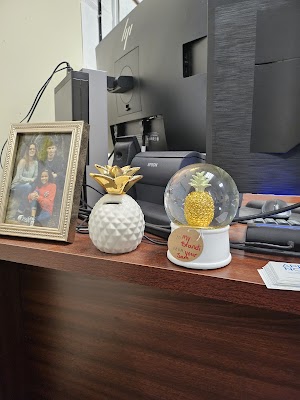 Aaron's - Photo 4