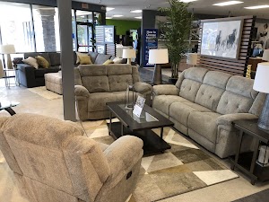 Aaron's - Photo 6