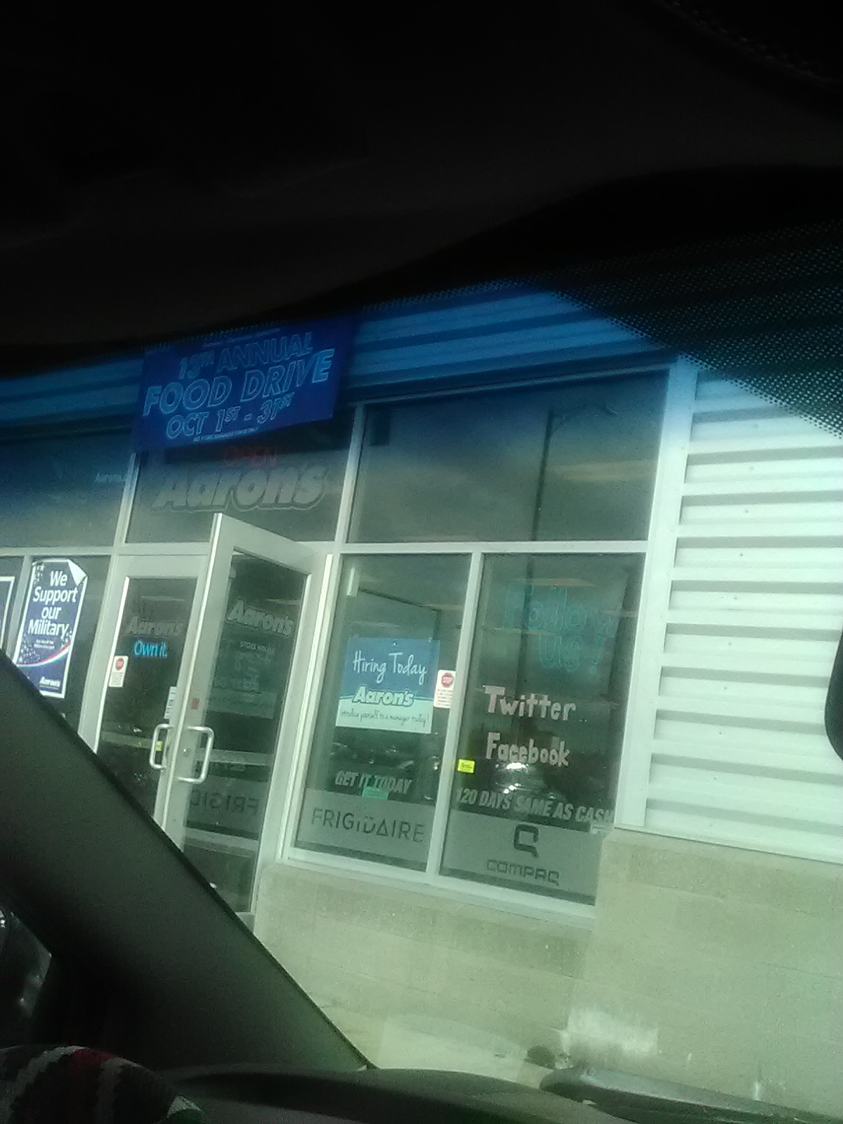 Aaron's - Photo 1