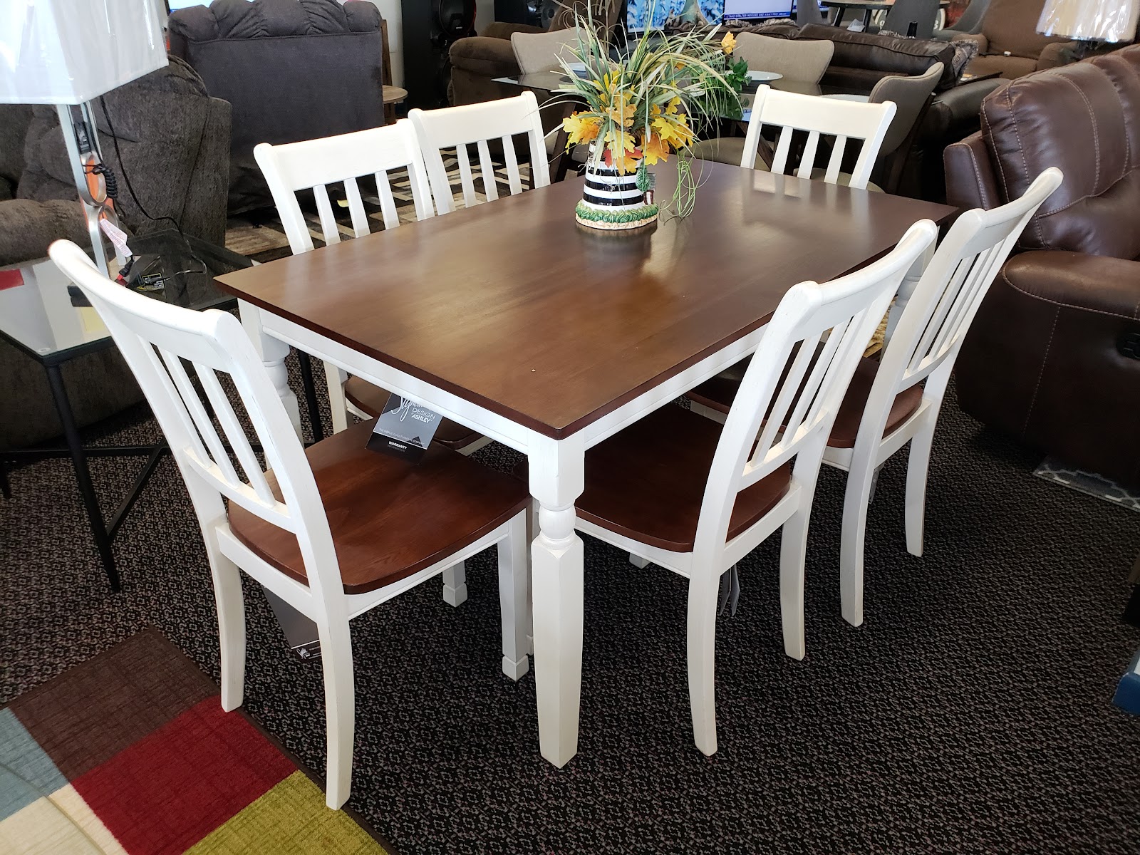 Buddy's Home Furnishings - Photo 4
